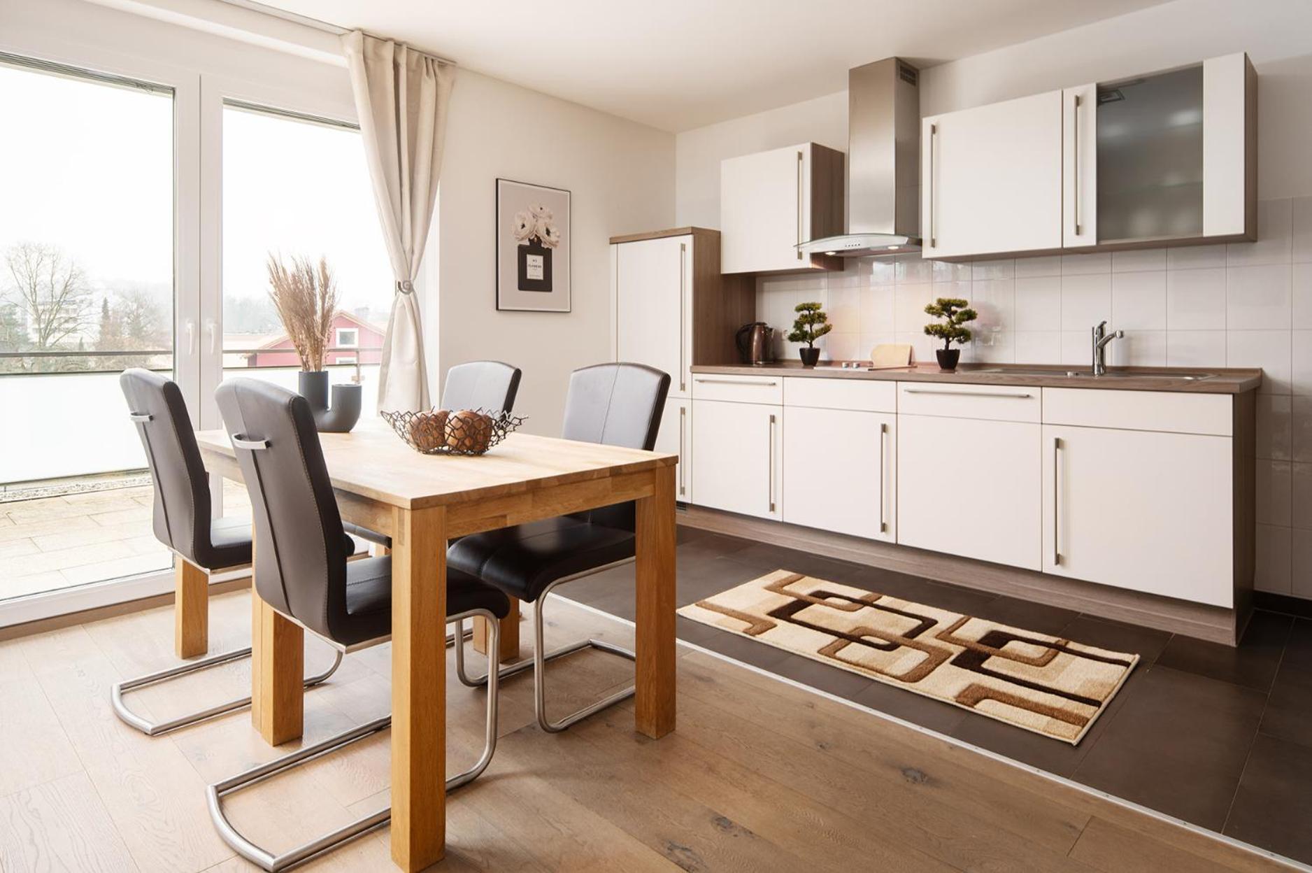 Hotel Vier Jahreszeiten An Der Therme & Kliniken Bad Krozingen Naehe Freiburg & Schwarzwald Ideal Fuer Wellness Kur & Business Ausfluege 24H Check In- Wlan & Parken Gratis Exteriör bild